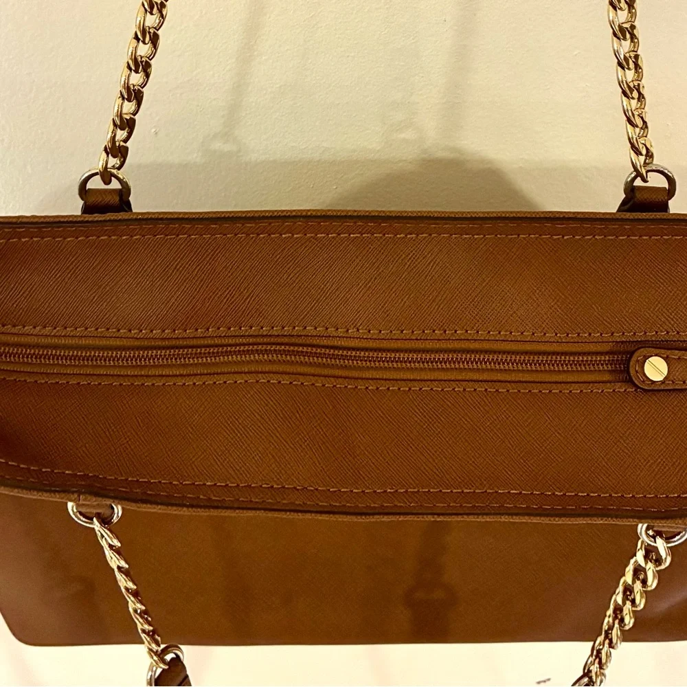 Michael Kors Jet Set Saffiano Leather Chain Tote in Acorn